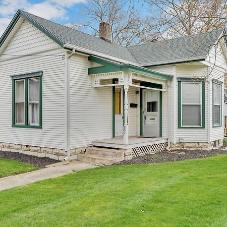 Enchanting Bungalow - 2Br Historic Hidden Gem Ксения Экстерьер фото